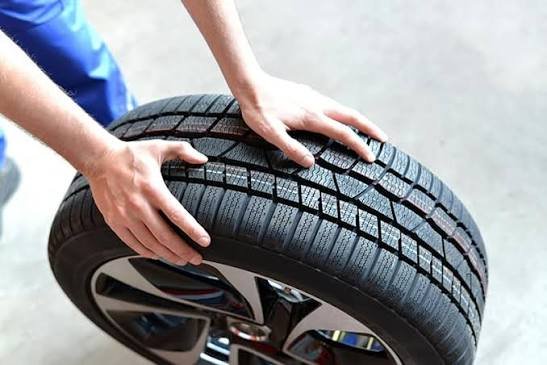 Seasonal tyre change